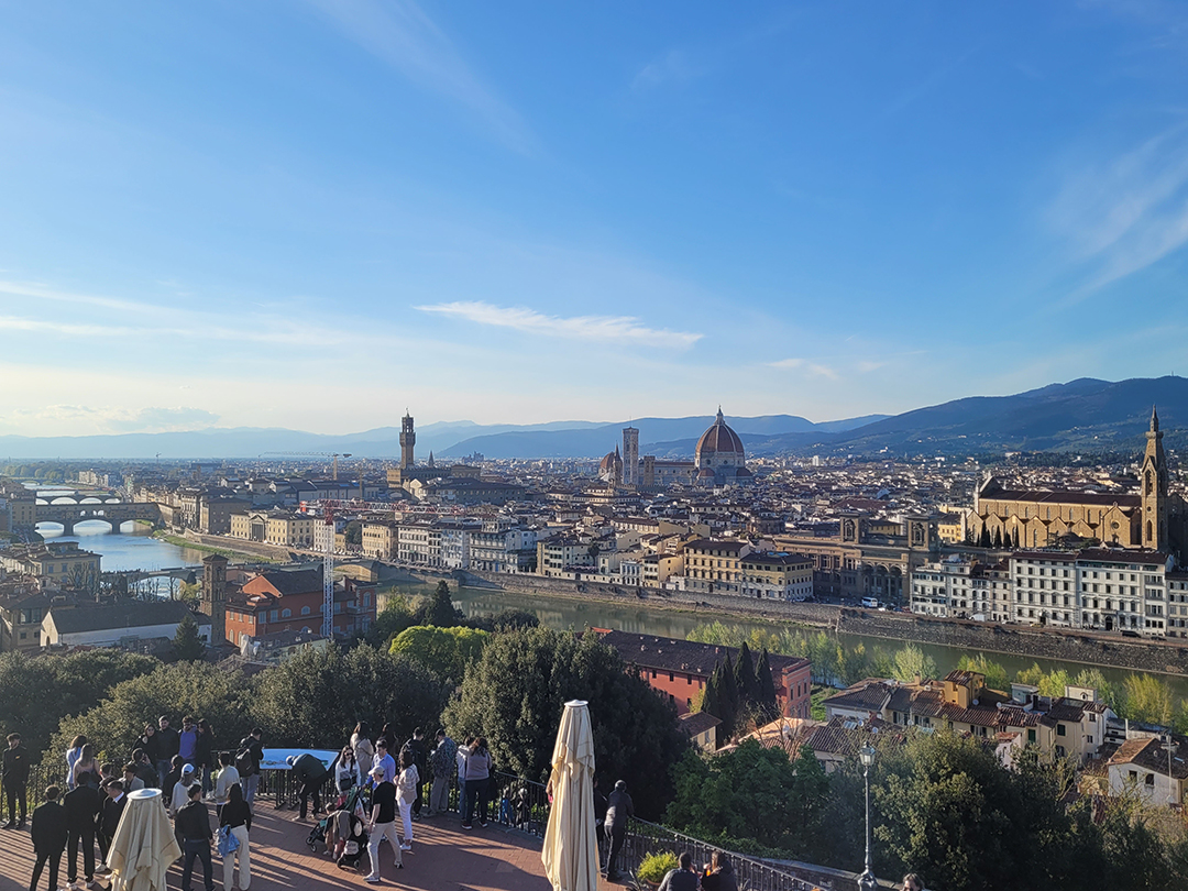 Panoramic view of Florence from the famous Piazzale Michelangelo viewpoint in the heart of Tuscany.